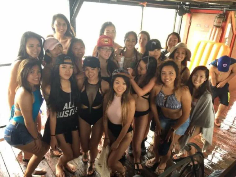 UPROPASTE SVAKU SLIKU: Kako je moguće da su neki ljudi toliko nefotogenični?!