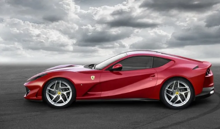 NAJBRŽI I NAJSNAŽNIJI: Ferrari 812 Superfast novi je ponos tvrtke iz Maranella