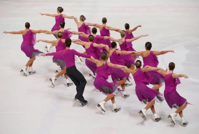 TROFEJ ZAGREBAČKIH PAHULJICA: Počelo međunarodno natjecanje u sinkroniziranom klizanju
