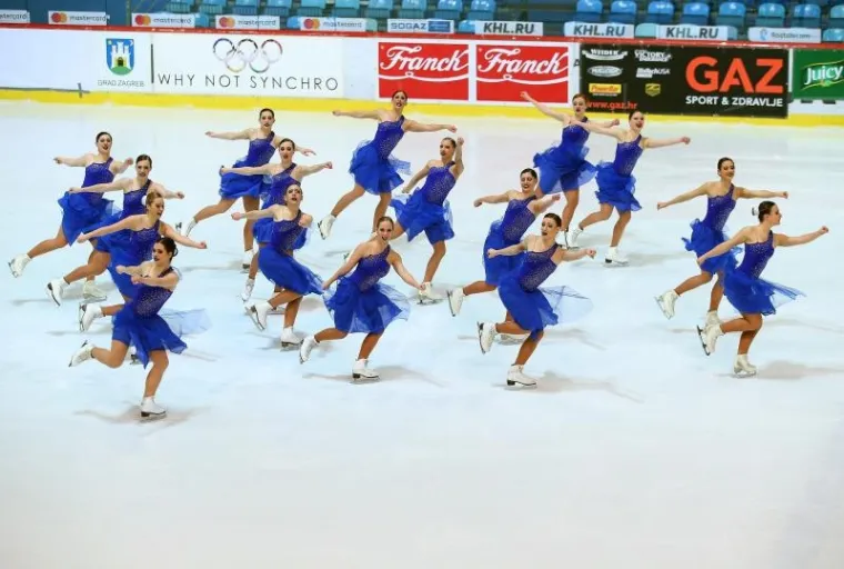 TROFEJ ZAGREBAČKIH PAHULJICA: Počelo međunarodno natjecanje u sinkroniziranom klizanju