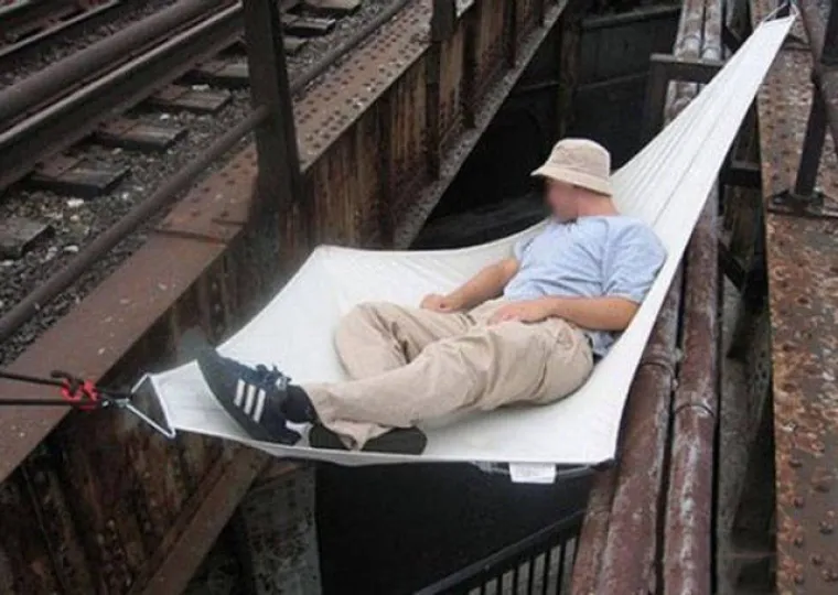 PRAVI PRAVCATI SUPERJUNACI: Ako prežive unatoč svojoj gluposti znači da imaju nadnaravne moći