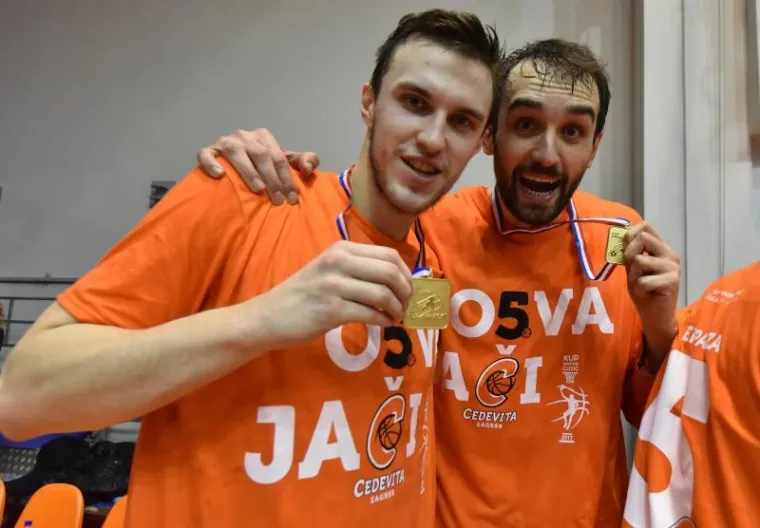 Cedevita je u finalu uvjerljivo svladala Jolly JBS, rezultatom 102:66. Najkorisnijim igračem Završnog turnira u Šibeniku proglašen je Miro Bilan, kapetan pobjedničke momčadi. Dodatna je to potvrda Cedevitine dominacije hrvatskom košarkom.