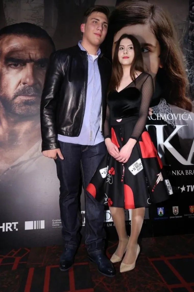 SLAVNI FRANCUSKI NOGOMETAŠ U ZAGREBU: Eric Cantona uživao na pretpremijeri filma 'Anka'