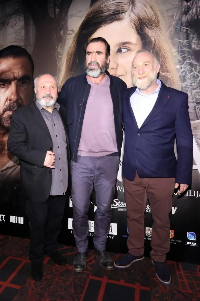 Cantona nosi jednu od glavnih uloga u Anki.