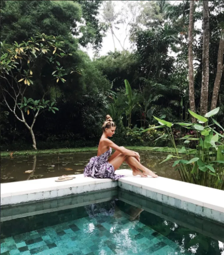 Novi trend na Instagramu: pogled prema dolje