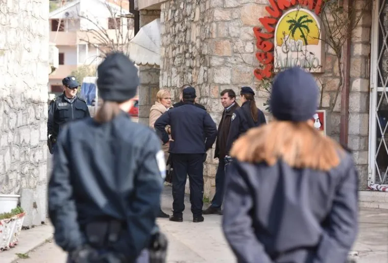 DRAMA U TRIBUNJU: Biv&scaron;a žena Mi&scaron;e Kovača se s partnerom zaključala u restoran