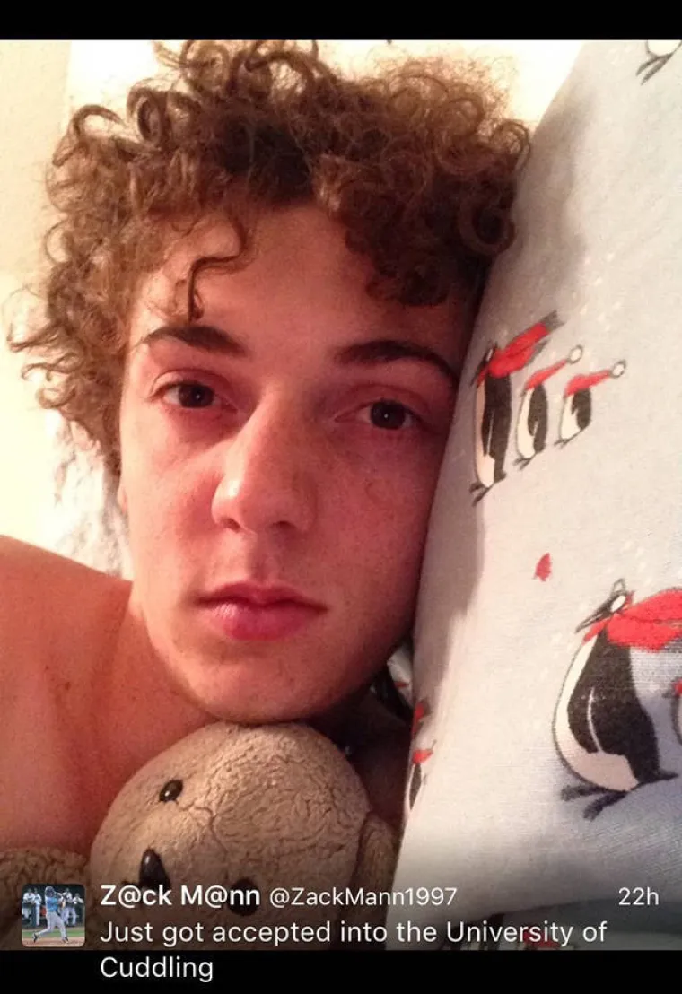 MISLE DA SU FACE: Imaju bombastične objave, a svi im se smiju iza leđa, neki i u lice