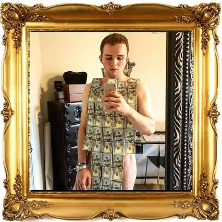 MISLE DA SU FACE: Imaju bombastične objave, a svi im se smiju iza leđa, neki i u lice