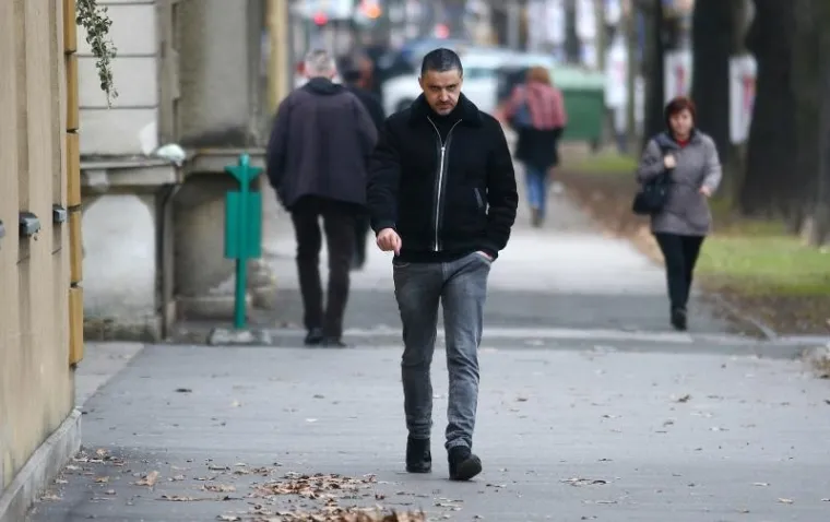Nakon dovr&scaron;enog kriminalističkog ispitivanja, osumnjičeni za monstruozno ubojstvo 18-godi&scaron;nje Kristine Krupljan, David Kom&scaron;ić, priveden je u Državno odvjetni&scaron;tvo.