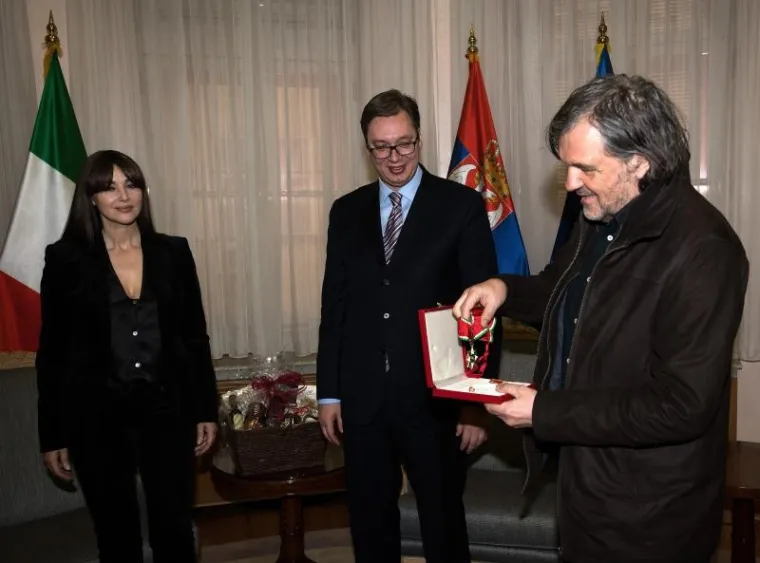 MONICA BELLUCCI  U DRUŠTVU SRPSKOG PREMIJERA: Čim je izašla iz zrakoplova, Vučić ju je pozvao u svoje odaje