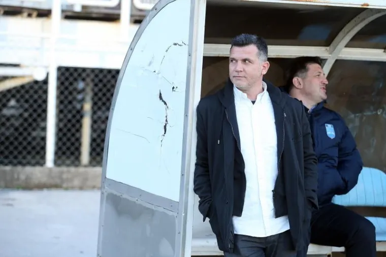 Lokomotiva je tako pomogla Hajduku da ostanu na trećem mjestu s tri boda prednosti ispred Osijeka. Lokosi su pak &scaron;est s 23 boda.  (Hina)