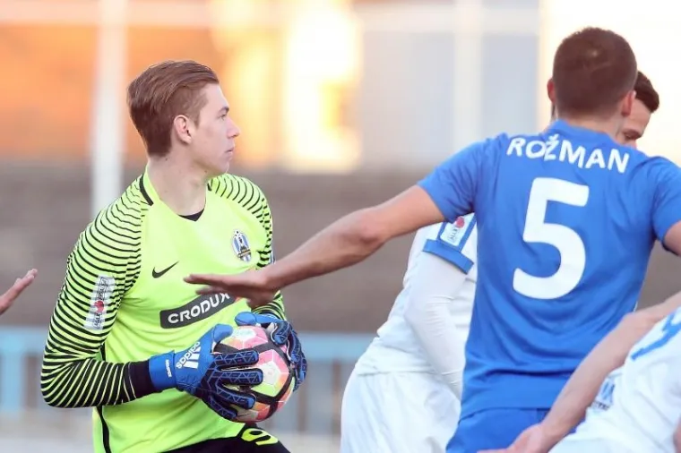 NA POLJUDU SE LAK&Scaron;E DI&Scaron;E: Lokomotiva napravila ogromnu uslugu Hajduku