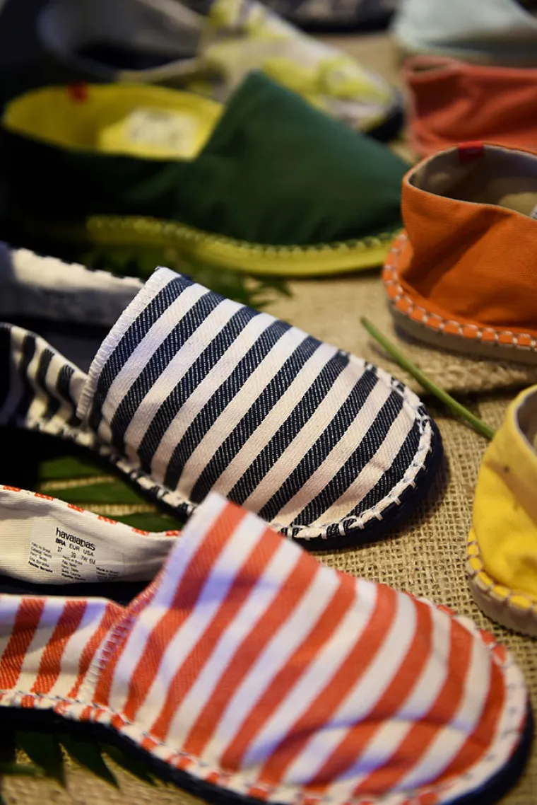 Najveće novosti donose raznovrsni modeli espadrila koje će dominirati streetstyleom i ove godine.