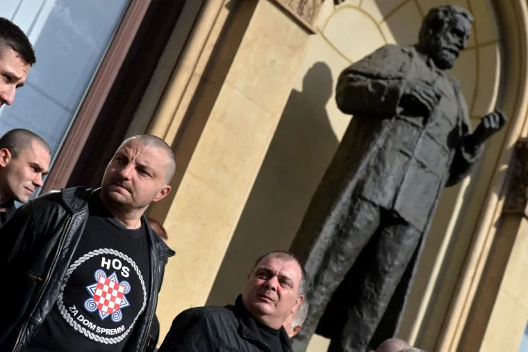 Prista&scaron;e A-HSP prisegnuli na vjernost domovini i Trumpu