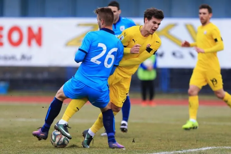 MODRI U VINKOVCIMA: Pogledajte kako je izgledala atmosfera na tribinama