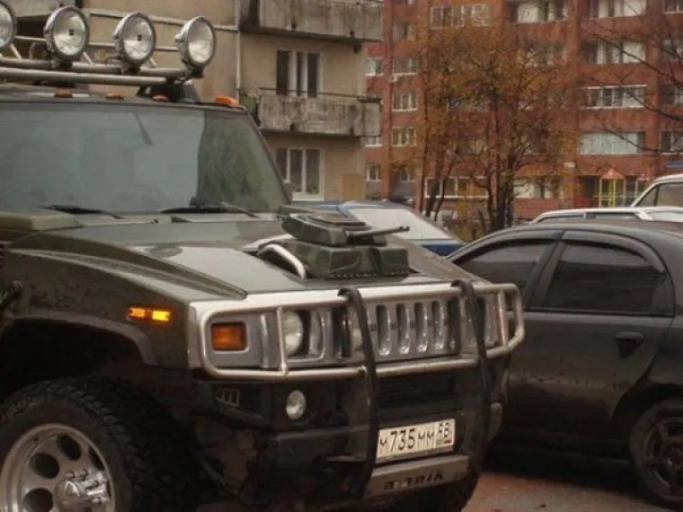 RUSI SE NE ZNAJU NITI PRETVARATI DA SU NORMALNI: Koliko god se trudili, sve &scaron;to rade ispada užasno bizarno