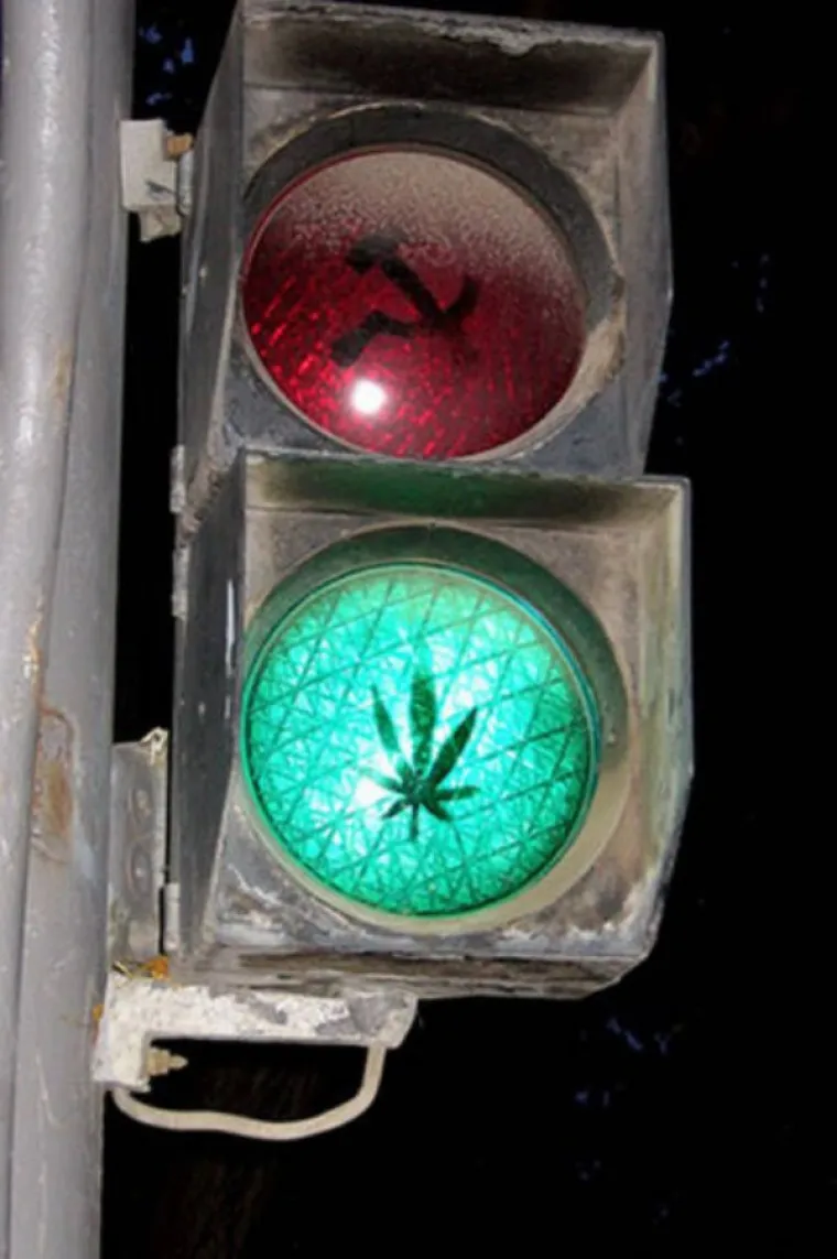 RUSI SE NE ZNAJU NITI PRETVARATI DA SU NORMALNI: Koliko god se trudili, sve &scaron;to rade ispada užasno bizarno