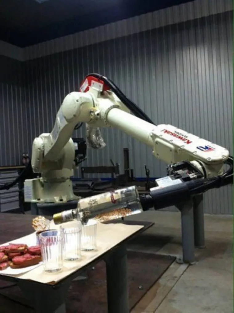 RUSI SE NE ZNAJU NITI PRETVARATI DA SU NORMALNI: Koliko god se trudili, sve &scaron;to rade ispada užasno bizarno