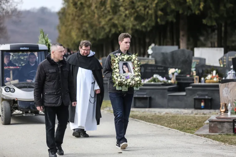 Na Markovom polju pokopana Kristina, žrtva mladića koji nije trebao biti na slobodi