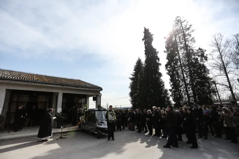 Na Markovom polju pokopana Kristina, žrtva mladića koji nije trebao biti na slobodi