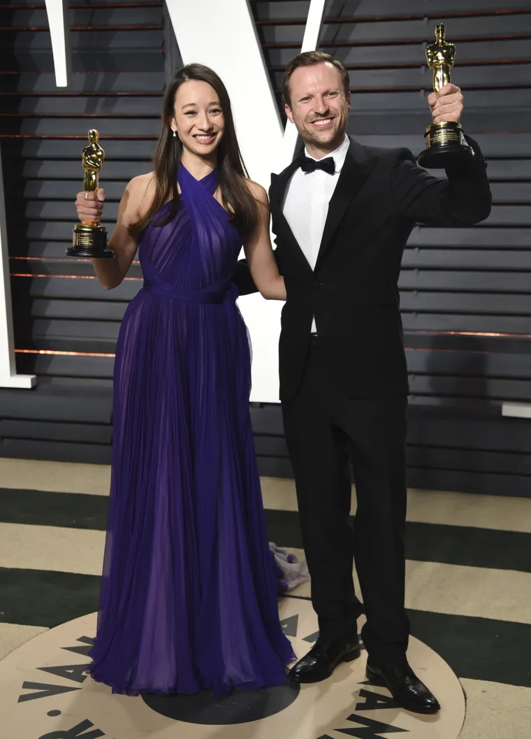 Moda na crvenom tepihu Vanity Fair partija nakon dodjele Oscara