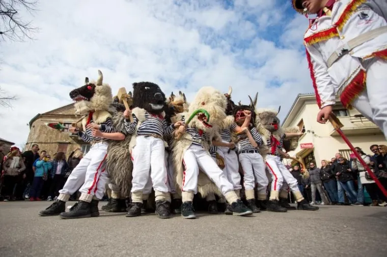 POKLADNA MAGIJA: Halubajski zvončari opet oduševili