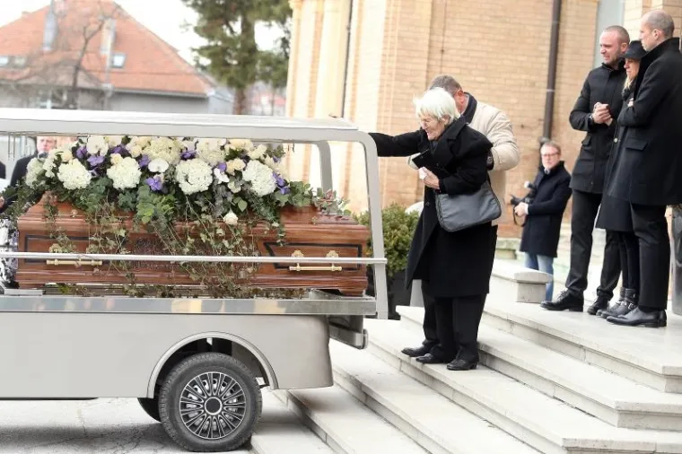 HRVATSKA SE OPROSTILA OD LEGENDE DINAMA: Posljednje zbogom čovjeku koji je odu&scaron;evljavao mase