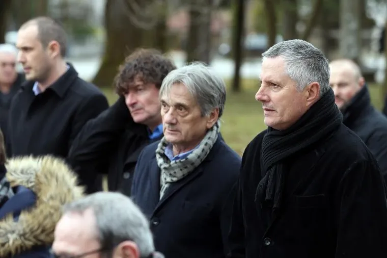 HRVATSKA SE OPROSTILA OD LEGENDE DINAMA: Posljednje zbogom čovjeku koji je odu&scaron;evljavao mase