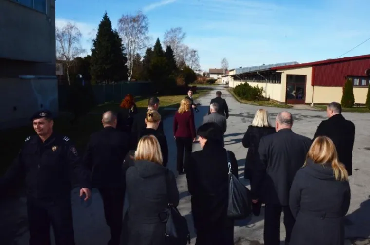 PRESJEDNICA U POŽEGI: Kolinda posjetila kaznionicu i zatvor