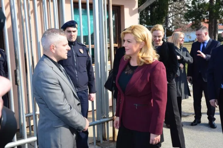 PRESJEDNICA U POŽEGI: Kolinda posjetila kaznionicu i zatvor