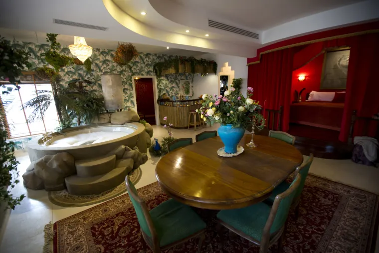 Banksy hotel Palestina