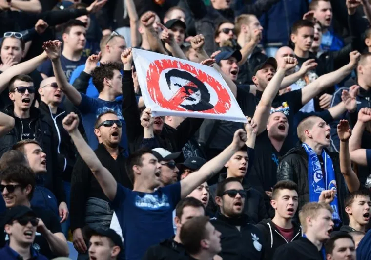 BUČNI I PROSTI: Boysi odali počast Cvetkoviću, ali se sjetili i Mamića i HNS-a na sebi svojstven način