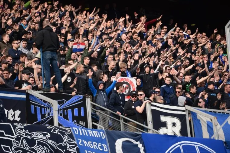 BUČNI I PROSTI: Boysi odali počast Cvetkoviću, ali se sjetili i Mamića i HNS-a na sebi svojstven način