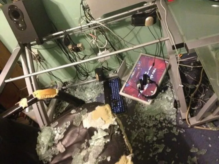 KOJI VRAG SE DOGAĐA?! Ostali su toliko zatečeni prizorima da su ih morali podijeliti sa svijetom