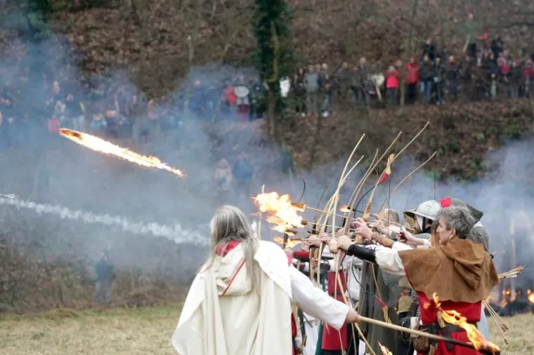 Samobor: Na livadi Vugrin&scaron;čak održano uprizorenje Samoborske bitke iz 1441.godine