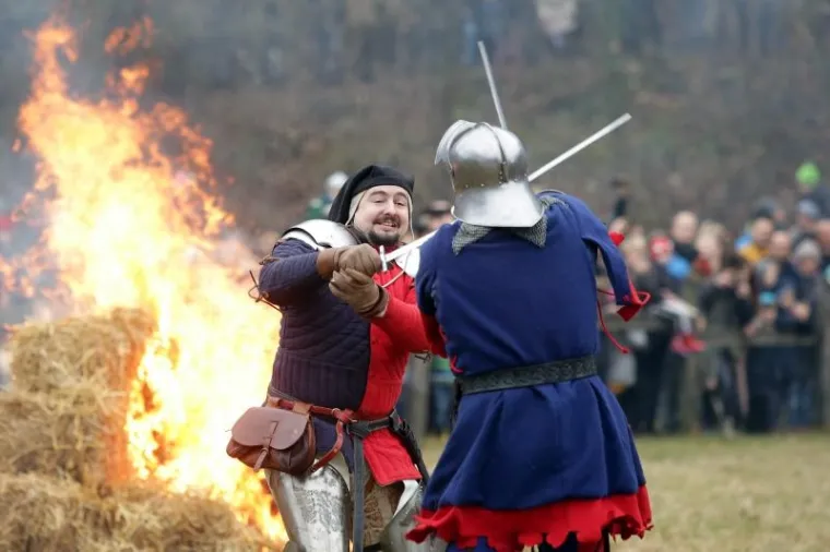 Samobor: Na livadi Vugrin&scaron;čak održano uprizorenje Samoborske bitke iz 1441.godine