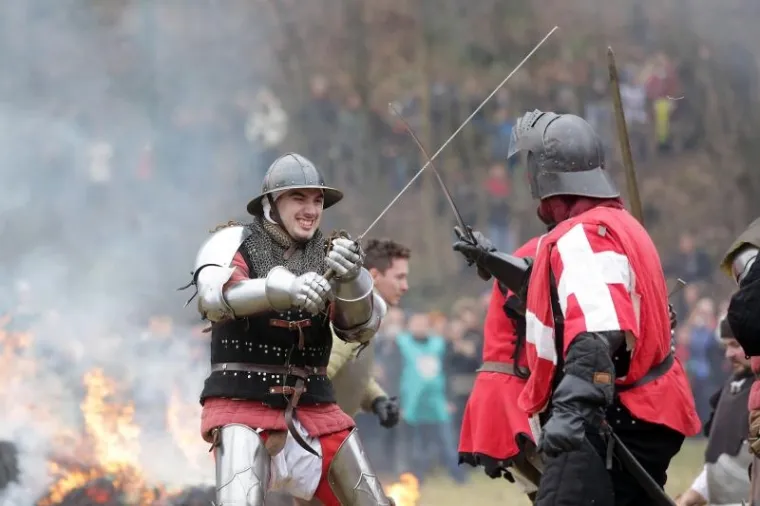 Samobor: Na livadi Vugrin&scaron;čak održano uprizorenje Samoborske bitke iz 1441.godine