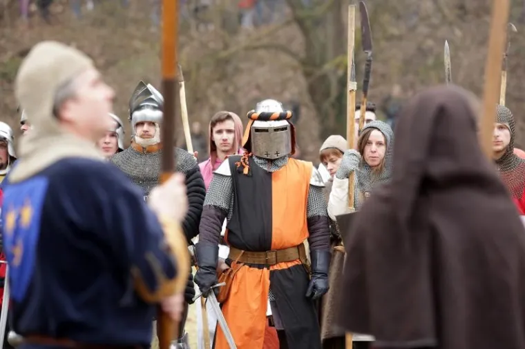 Samobor: Na livadi Vugrin&scaron;čak održano uprizorenje Samoborske bitke iz 1441.godine