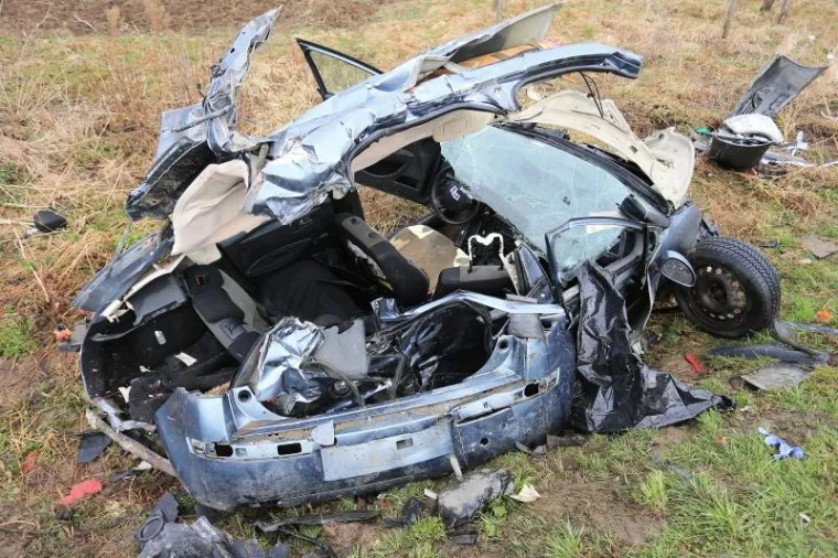 TRAGEDIJA KOD VUKOVARA: U prometnoj nesreći smrtno stradale tri osobe