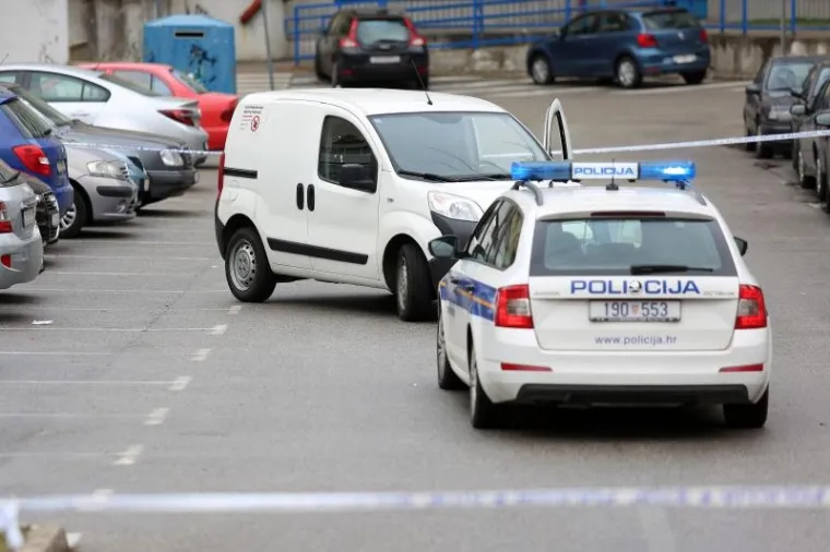 Oružani prepad u Zagrebu: Uz prijetnju oružjem opljačkali za&scaron;titare i pobjegli s novcem