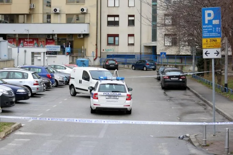 Oružani prepad u Zagrebu: Uz prijetnju oružjem opljačkali za&scaron;titare i pobjegli s novcem