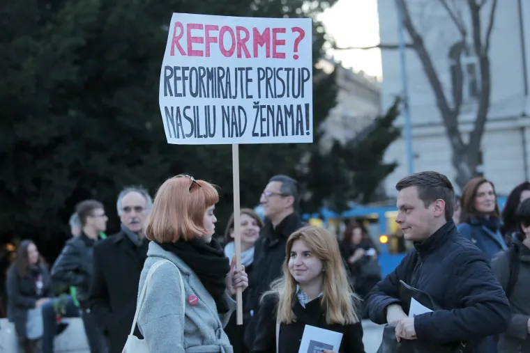 Noćni mar&scaron; na Dan žena