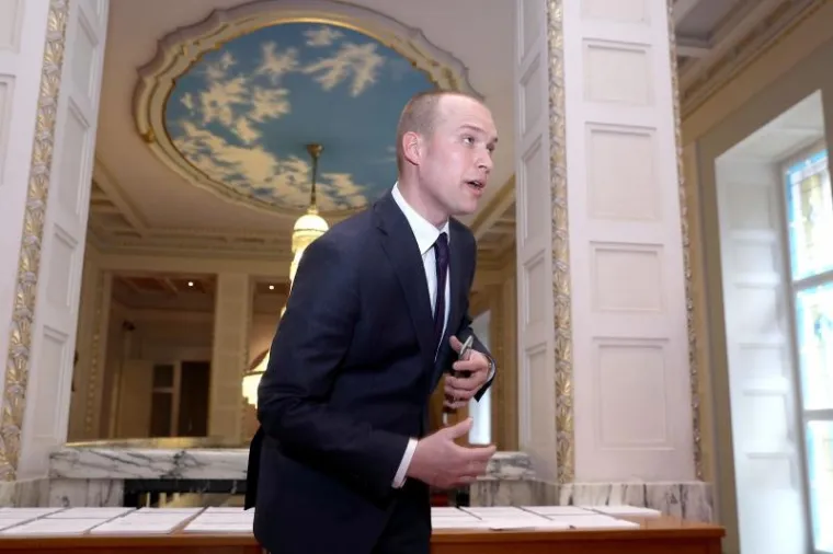 SAUCHA NOVINARIMA OTVORIO DU&Scaron;U: Progovorio o aferi 'Dnevnice'