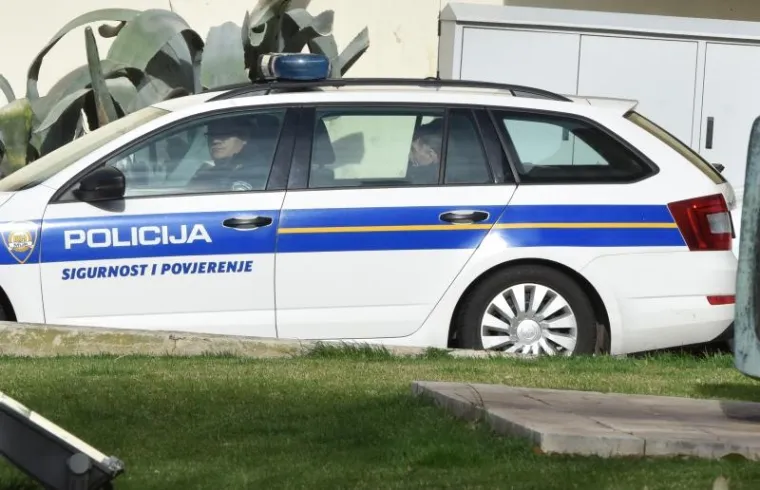 OSUMNJIČENA ČETVORKA PRIVEDENA NA SASLU&Scaron;ANJE: O&scaron;tetili Jadransku banku za 40 milijuna kuna?