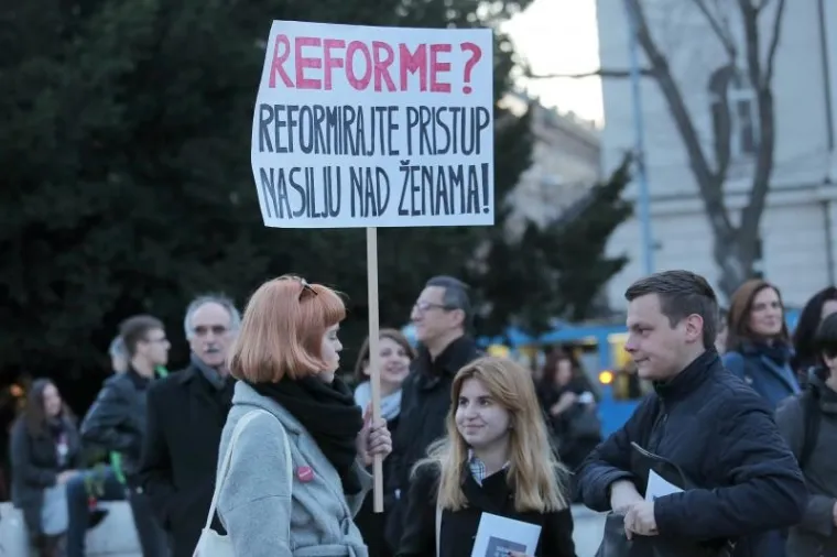 'ŽENA, MAJKA, RADNICA': Više od tisuću ljudi maršira protiv diskriminacije i nasilja nad ženama