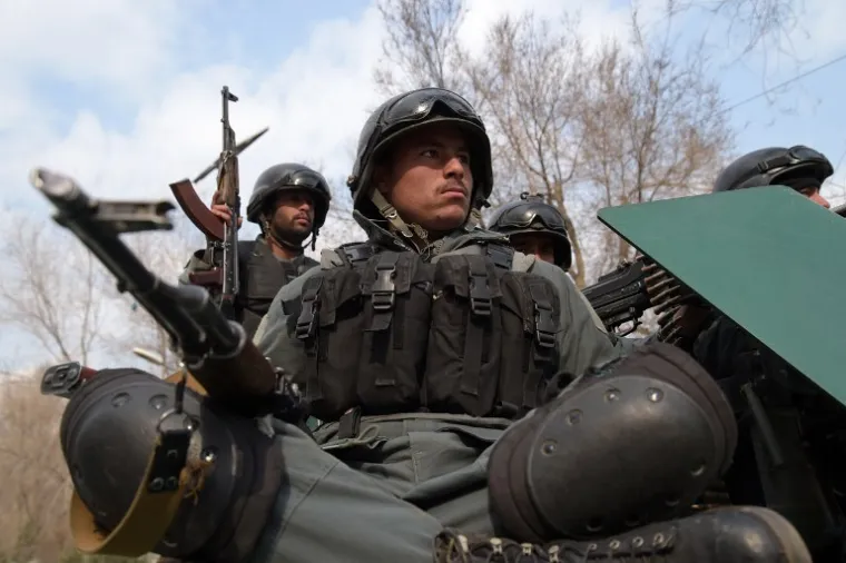 DRAMA U KABULU: Više od 30 ljudi je ubijeno u napadu na najveću vojnu bolnicu u Agfanistanu