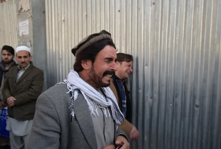 DRAMA U KABULU: Vi&scaron;e od 30 ljudi je ubijeno u napadu na najveću vojnu bolnicu u Agfanistanu