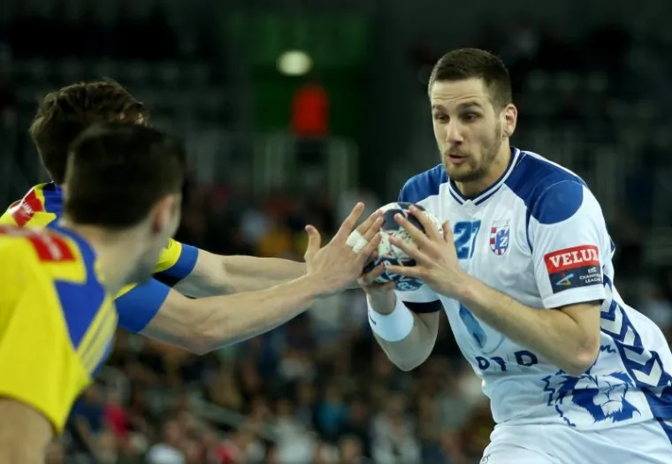 UŽARENA ATMOSFERA U ZAGREBAČKOJ ARENI: Hrvatski prvak stigao do velike pobjede