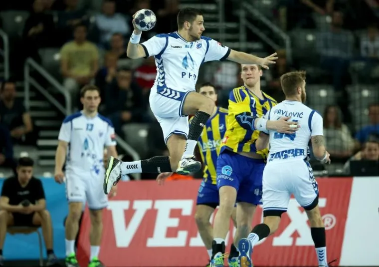 UŽARENA ATMOSFERA U ZAGREBAČKOJ ARENI: Hrvatski prvak stigao do velike pobjede