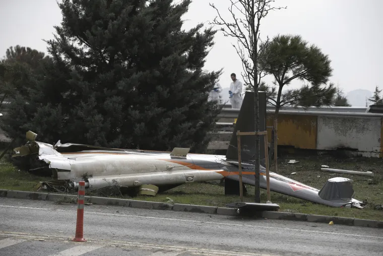 U Istanbulu se sru&scaron;io helikopter visoke poslovne delegacije: u nesreći poginulo petero ljudi